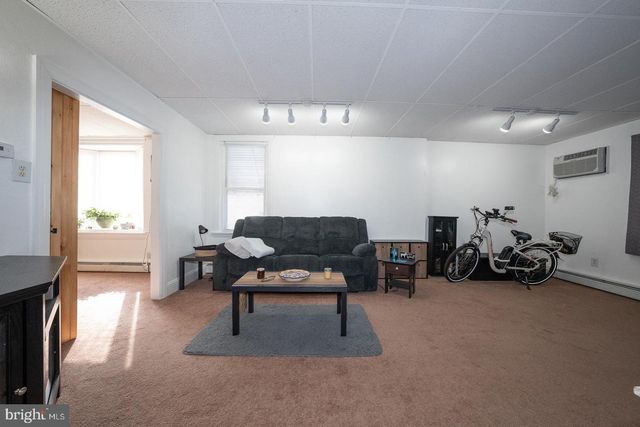 206 E HINCKLEY AVE, Ridley Park, PA 19078