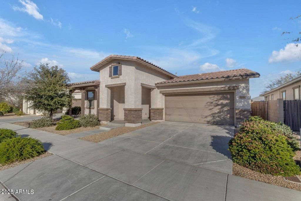 22841 S 225th Place, Queen Creek, AZ 85142