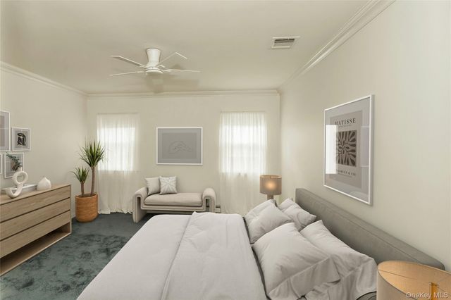 55 Harbor North, Amityville, NY 11701