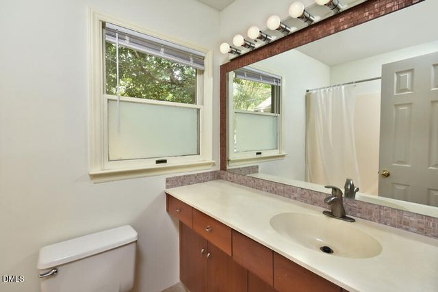 102 Mallard Court, Chapel Hill, NC 27517