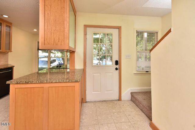 102 Mallard Court, Chapel Hill, NC 27517