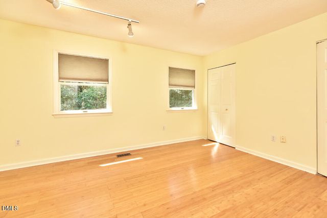 102 Mallard Court, Chapel Hill, NC 27517