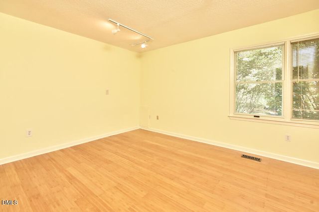102 Mallard Court, Chapel Hill, NC 27517