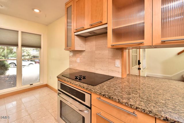 102 Mallard Court, Chapel Hill, NC 27517
