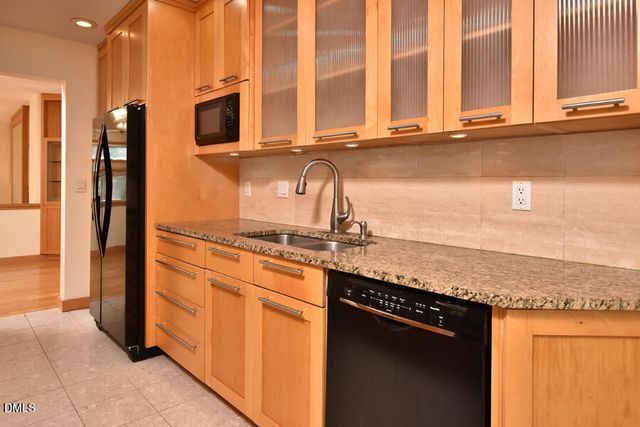 102 Mallard Court, Chapel Hill, NC 27517