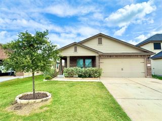 173 Beth Ann LOOP, Taylor, TX 76574