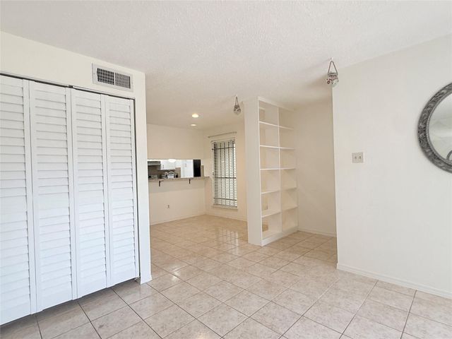 6701 Sands Point Drive 36, Houston, TX 77074