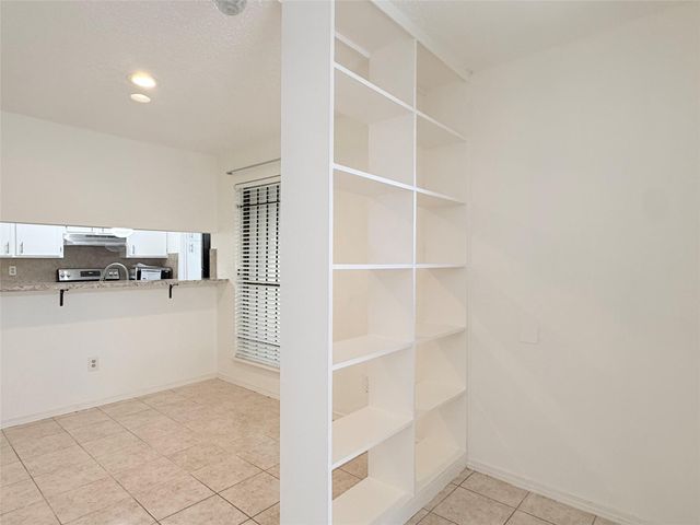 6701 Sands Point Drive 36, Houston, TX 77074