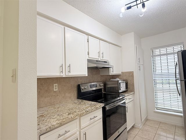 6701 Sands Point Drive 36, Houston, TX 77074