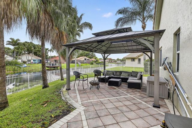 11380 Wayne Drive, Cooper City, FL 33026