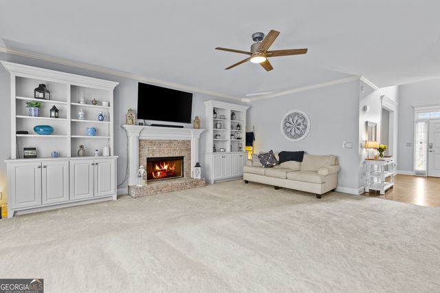 1148 Maple Creek Ridge, Loganville, GA 30052