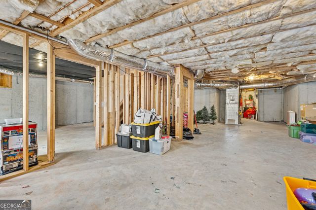 1148 Maple Creek Ridge, Loganville, GA 30052