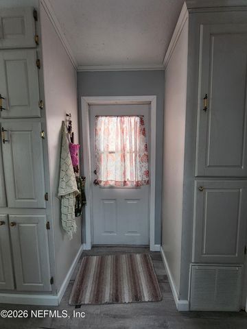 1074 FRONT Street 84, Welaka, FL 32193