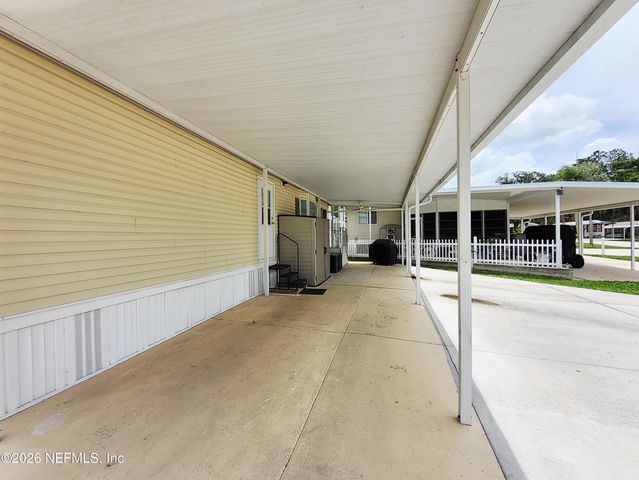 1074 FRONT Street 84, Welaka, FL 32193