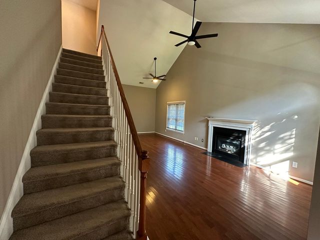 8251 Hempshire Place Apt 104, Raleigh, NC 27613