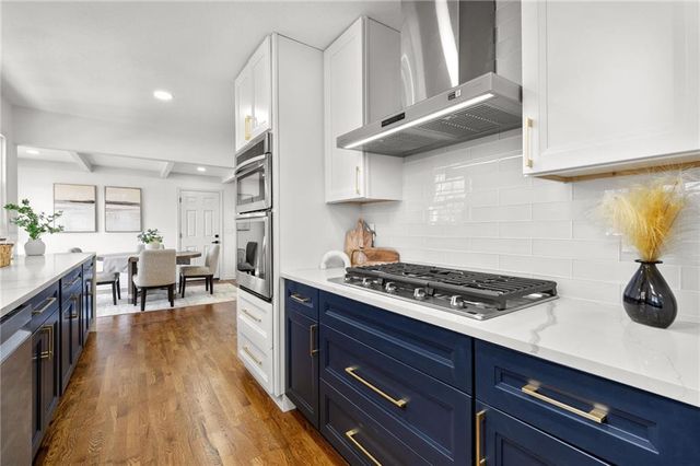 3520 W 93rd Street, Leawood, KS 66206