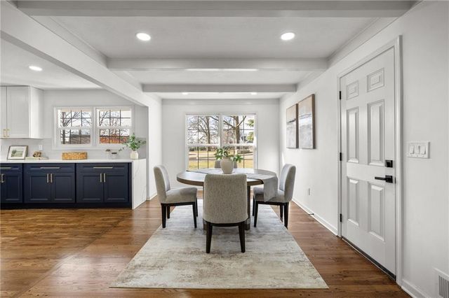 3520 W 93rd Street, Leawood, KS 66206