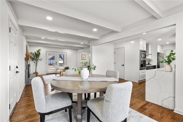 3520 W 93rd Street, Leawood, KS 66206