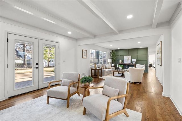 3520 W 93rd Street, Leawood, KS 66206