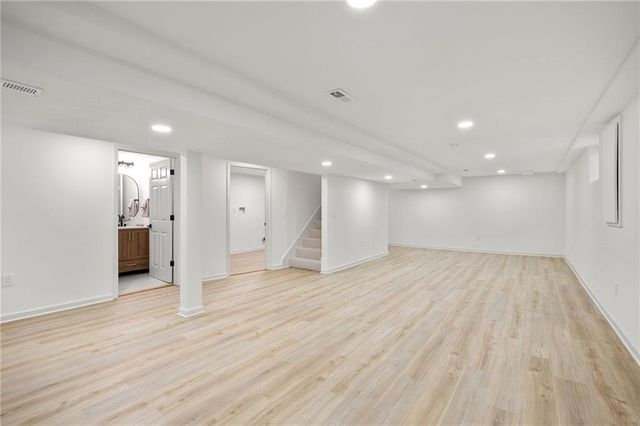 3520 W 93rd Street, Leawood, KS 66206