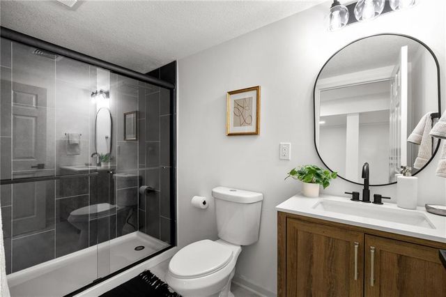 3520 W 93rd Street, Leawood, KS 66206