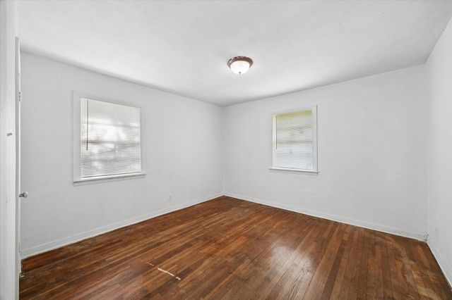 9639 Kerrwood Lane, Houston, TX 77080