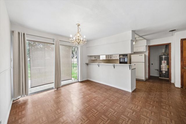 9639 Kerrwood Lane, Houston, TX 77080