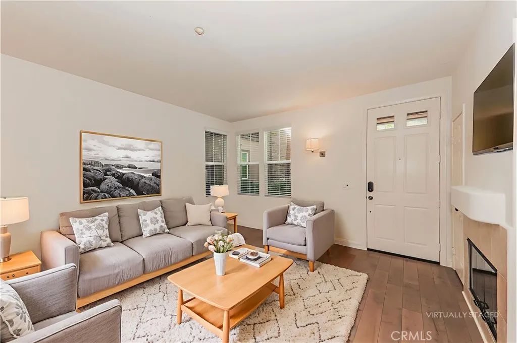 115 Danbrook, Irvine, CA 92603