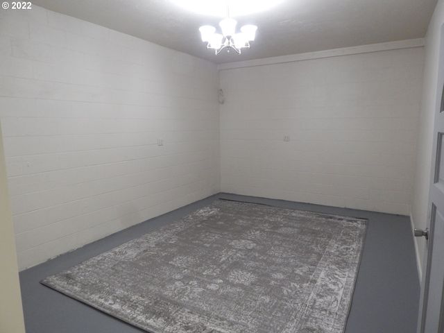 728 Se RICE Ave, Roseburg, OR 97470