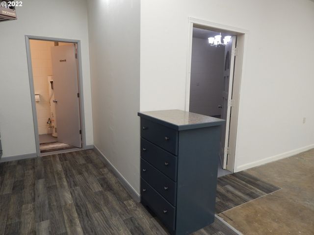 728 Se RICE Ave, Roseburg, OR 97470