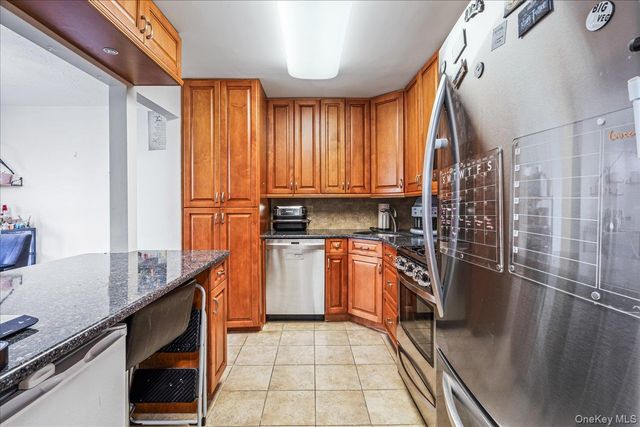 215-15 23rd Avenue TH 10, Bayside, NY 11360