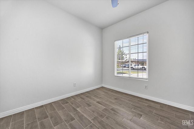 9803 Manhattan Drive, Bakersfield, CA 93312