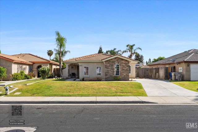 9803 Manhattan Drive, Bakersfield, CA 93312