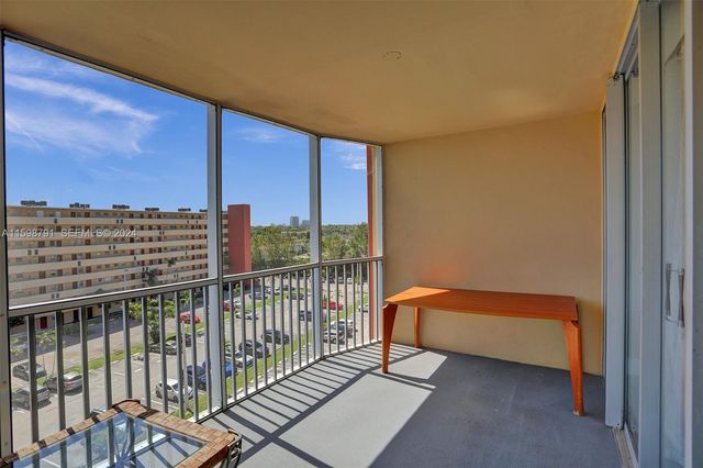 1770 NE 191st Street 7161, Miami, FL 33179