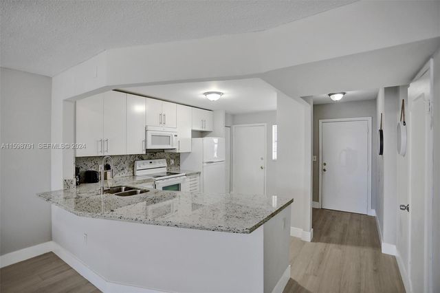 1770 NE 191st Street 7161, Miami, FL 33179