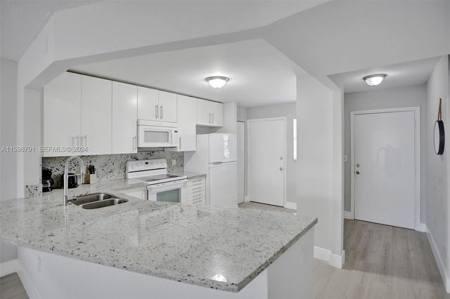 1770 NE 191st Street 7161, Miami, FL 33179
