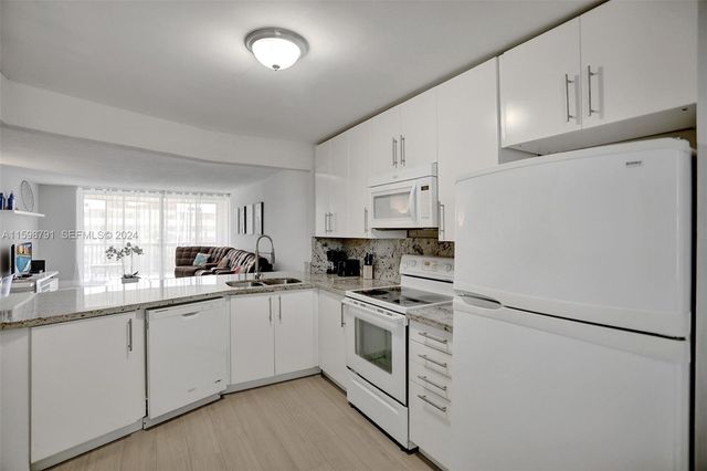 1770 NE 191st Street 7161, Miami, FL 33179