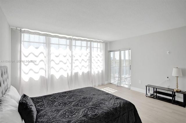 1770 NE 191st Street 7161, Miami, FL 33179