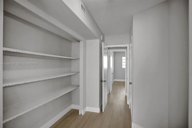 1770 NE 191st Street 7161, Miami, FL 33179