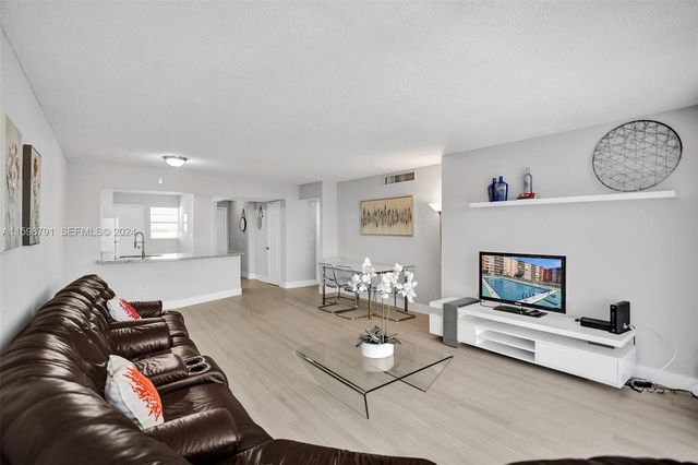 1770 NE 191st Street 7161, Miami, FL 33179