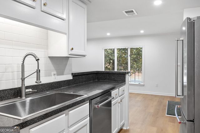 22 Ivy Parkway NE, Atlanta, GA 30342