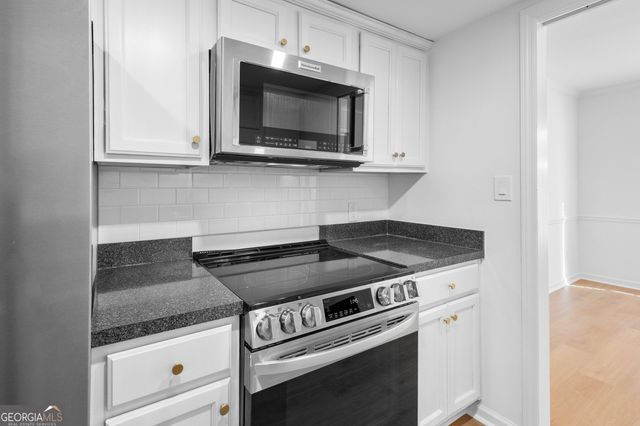 22 Ivy Parkway NE, Atlanta, GA 30342