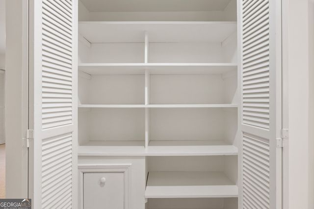 22 Ivy Parkway NE, Atlanta, GA 30342