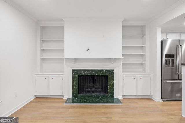 22 Ivy Parkway NE, Atlanta, GA 30342