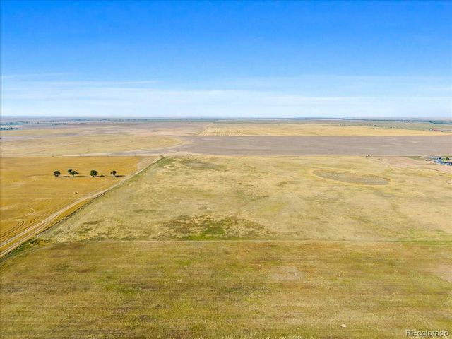 69822 E 38th Ave, Byers, CO 80103