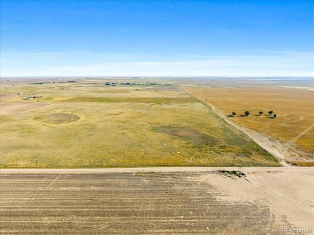 69822 E 38th Ave, Byers, CO 80103