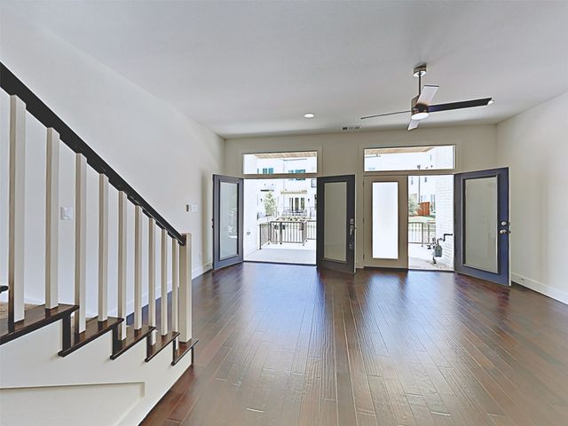 324 Templeton Drive, Fort Worth, TX 76107