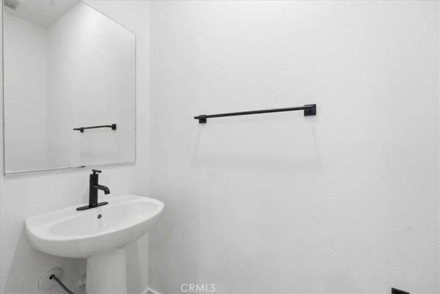 2324 Channel Drive 105, Ventura, CA 93003