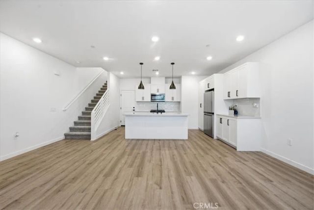 2324 Channel Drive 105, Ventura, CA 93003