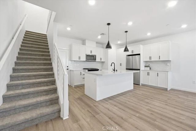 2324 Channel Drive 105, Ventura, CA 93003